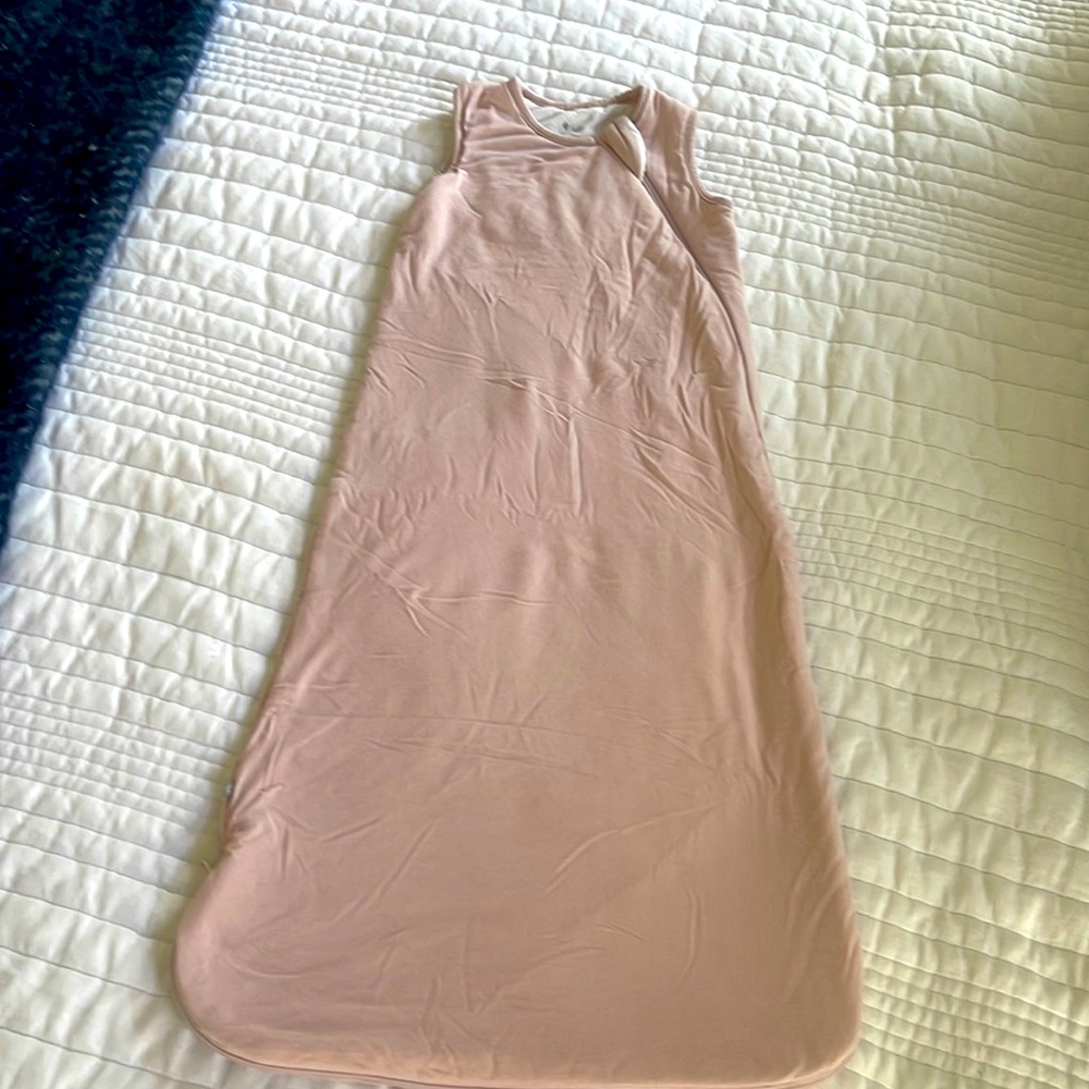 Kyte Baby 1.0 Tog Size Medium Blush sleep sack